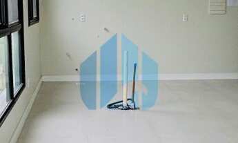 Imagem 7: Lindo Sobrado com Ótimo Padrão de Acabamento, Residencial Due Colline, Ambrósio