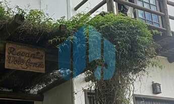 Imagem: Bela Casa de Alto Padrão com Piscina, Toda