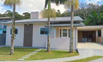 Imagem: Bela Casa Localizada no Bairro Costa de