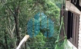 Imagem 3: Amplo Terreno com Duas Casas, com Vista p/ Mar, a 1,8 km da Praia do Siriú, Siriú