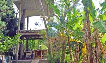 Imagem 7: Belo Imóvel com Dois Lofts + Salão, em Meio à Natureza e Próximo à Cachoeira, Encantada