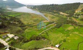 Imagem 4: Amplo Terreno Localizado no Bairro Costa de Macacu, em Garopaba!
