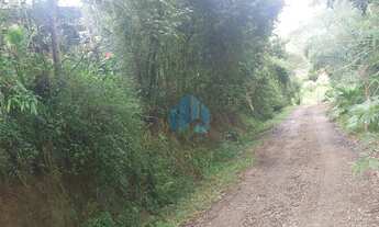 Imagem 7: Casa em Amplo Terreno, com Acesso à Cachoeira, Encantada