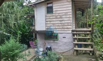 Imagem 3: Casa em Amplo Terreno, com Acesso à Cachoeira, Encantada