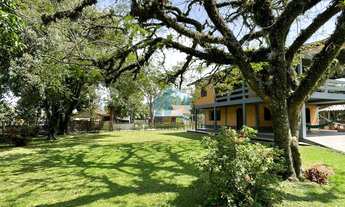 Imagem 5: Linda Casa com Amplo Quintal, na Entrada da Praia do Ouvidor, Próxima às Praias do Rosa e