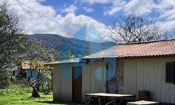 Imagem: Amplo Terreno de Esquina, a 4 km da Praia