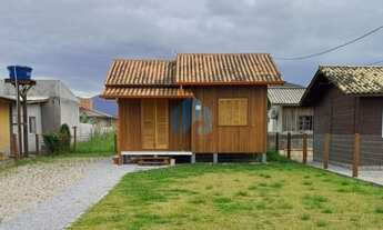 Imagem: Casa em Amplo Terreno, Areias