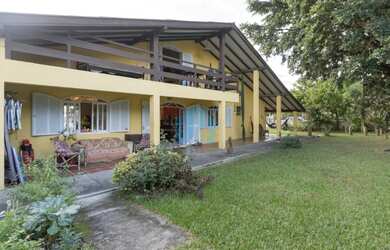 Imagem 2: Locação Anual: Bela Casa a 3 Minutos de Caminhada da Praia, Ferrugem