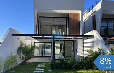 Imagem: Belas Casas a 150 m da Praia do Siriú