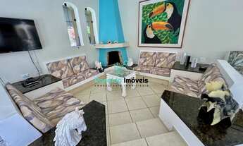 Imagem 4: Linda Casa em 2 Lotes com 5 suítes em Condomínio Fechado Frente ao Mar em Bertioga, Bougai