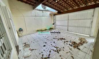 Imagem 3: Casa com 2 dorm sendo 1 suíte em Boa Localização no Centro de Bertioga - SP