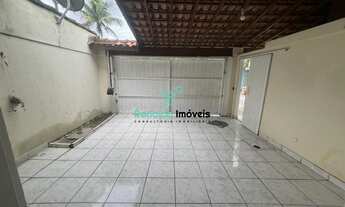 Imagem 4: Casa com 2 dorm sendo 1 suíte em Boa Localização no Centro de Bertioga - SP