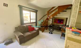 Imagem 3: Exclusividade! Lindo Sobrado em Condomínio Fechado com 3 Quartos à próximo ao mar - Centro