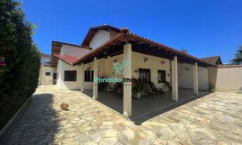 Imagem: Casa ampla com 4 quartos (2 suites) a venda