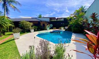 Imagem 5: Oportunidade!!! Linda Casa em Condomínio Fechado com 4 Quartos (sendo 4 suites) 300 m do