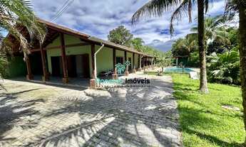 Imagem: Linda Casa com piscina e Amplo Quintal Privativo