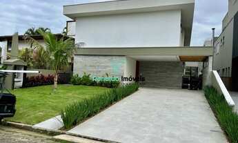 Imagem 3: Linda Casa Recém Construída de alto Padrão 6 Dorm Sendo 5 suítes no Hanga Roa em Berti