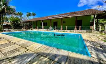 Imagem 6: Linda Casa com piscina e Amplo Quintal Privativo no Centro de Bertioga - SP, Oportunidade