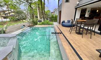 Imagem 5: Belíssima Casa de Alto Padrão Finamente Mobiliada em Condomínio Fechado com 6 suítes