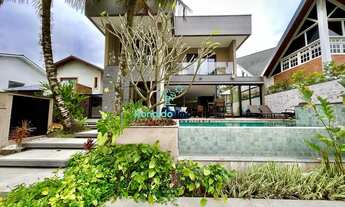 Imagem 3: Belíssima Casa de Alto Padrão Finamente Mobiliada em Condomínio Fechado com 6 suítes