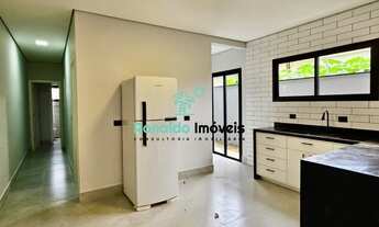 Imagem 3: Linda Casa Ampla Toda Reformada com Piscina 2 dorm sendo 1 suíte no Maitinga em Bert