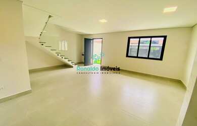 Imagem 6: Imperdível! Sobrado Novo Geminado com 3 Dorm (3 suítes) Próximo do Mar - Centro - Bertio