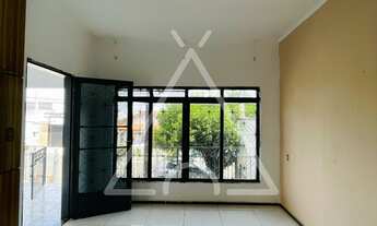 Imagem: CASA RESIDENCIAL em Mogi Guaçu - SP, VILA