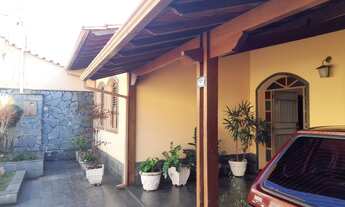 Imagem: 3 dormitórios na Rua Madressilva