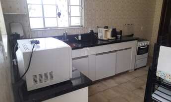 Imagem 6: 4 dormitórios na Rua Pacífico Faria