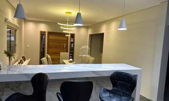 Imagem: 3 dormitórios na Rua Safira