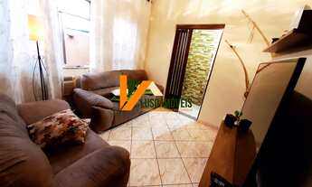 Imagem 2: 3 casas, Rocha Miranda, Rio de Janeiro