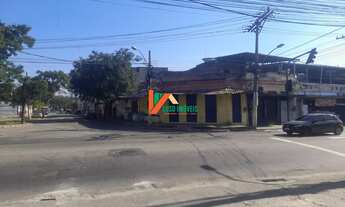 Imagem: 345M² de Área Construída na Avenida Pastor