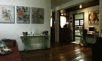 Imagem 2: SOBRADO 290 M², 4 DORMITÓRIOS, SENDO 1 SUÍTE COM CLOSET E VARANDA VOLTADA, PARA A PISCINA