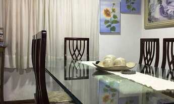 Imagem 6: SOBRADO 290 M², 4 DORMITÓRIOS, SENDO 1 SUÍTE COM CLOSET E VARANDA VOLTADA, PARA A PISCINA