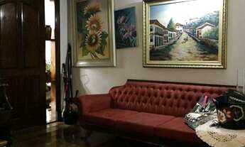 Imagem 7: SOBRADO 290 M², 4 DORMITÓRIOS, SENDO 1 SUÍTE COM CLOSET E VARANDA VOLTADA, PARA A PISCINA