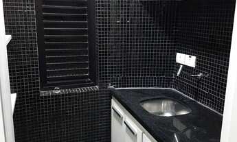 Imagem 7: CONJUNTO COMERCIAL UM ANDAR COM 3 SALAS COM PISO DE CARPETE, FORRO DE GESSO, AR CONDICIONA