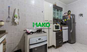 Imagem 2: 3 DORMITÓRIOS. SENDO 2 SUÍTES, SALA ESTAR, JANTAR E TV, COZINHA COM ARMÁRIOS AZULEJADA, C