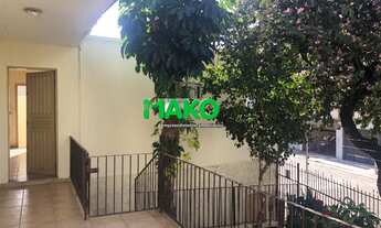 Imagem 4: CASA TRANSFORMADA EM COMERCIAL COM 7 SALAS 2 BANHEIROS, 2 VAGAS COBERTA COM VASTO ESPAÇO