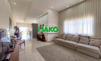 Imagem 6: EXCELENTE CASA TÉRREA DE ALTO PADRÃO EM CONDOMÍNIO PRIVILEGIADO NA GRANJA VIANA, COM 4 DOR