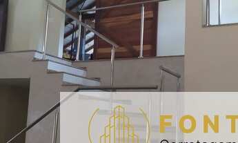 Imagem 4: Ótima casa, 4 dormitórios, 2 vagas, barracão para barco, pode ser feito uma bela área para