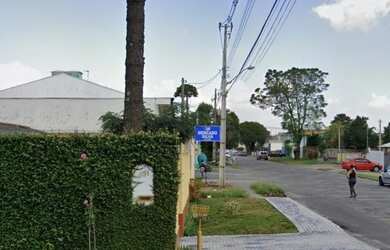 Imagem 4: Terreno de 377 m², mercado ao lado com açougue e padaria, rua recém asfaltada, terreno pos