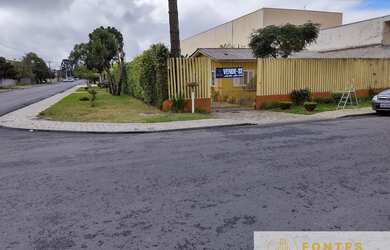 Imagem 2: Terreno de 377 m², mercado ao lado com açougue e padaria, rua recém asfaltada, terreno pos