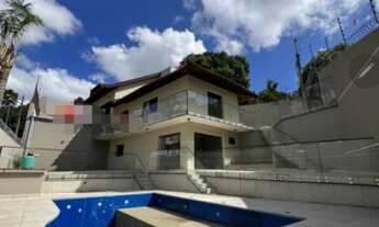 Imagem: EXCELENTE SOBRADO RESIDENCIAL DE ESQUINA