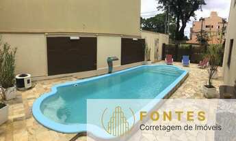 Imagem: Sobrado com 200mt2 área construída, terreno