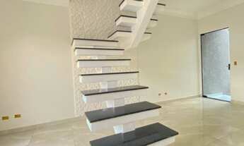 Imagem: Sobrado novo 3 dormitórios, sendo 1 sala