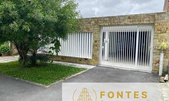 Imagem: Casa, 3 dormitórios sendo 2 dormitórios