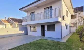 Imagem 5: Casa 04 dormitorios sendo uma suite, salão de festas, hidromassagem de 3m x 5m coberta, ho