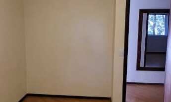 Imagem 7: Apto com 172 m2 uteis 215 m2 totais 1 suíte Master + 2 dorm + dp empregada (suite) 2 vagas