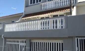 Imagem 2: Sobrado triplex com aproximadamente 170 m2, em condomínio fechado, na melhor região do Alt
