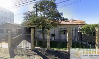 Imagem: Ótima casa, 4 dormitórios, 2 vagas, barracão